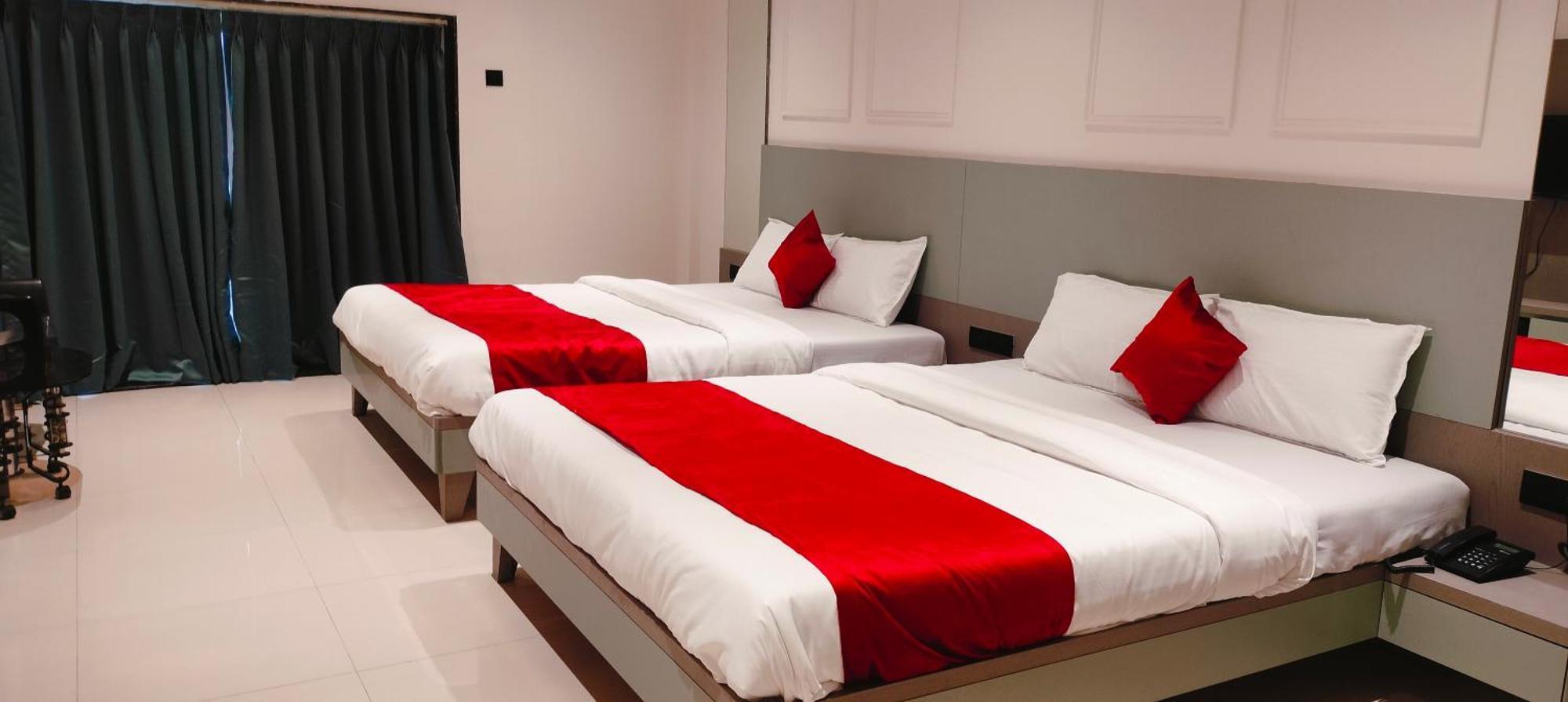 Golden Resort Igatpuri Extérieur photo