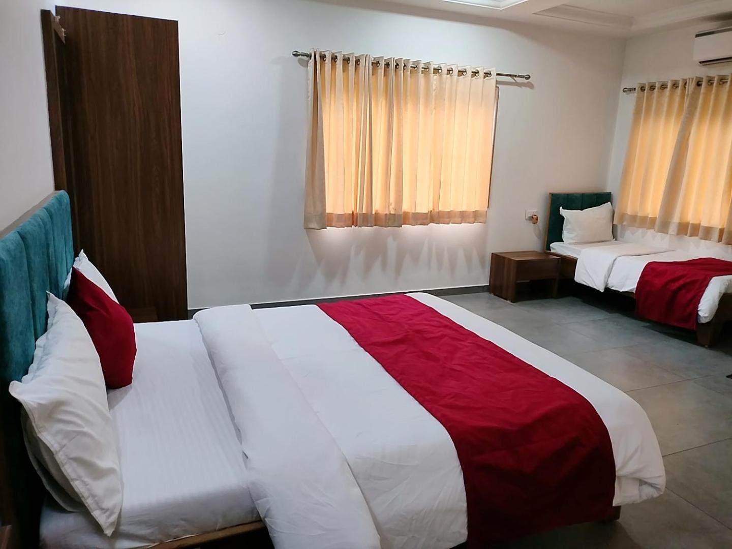 Golden Resort Igatpuri Extérieur photo
