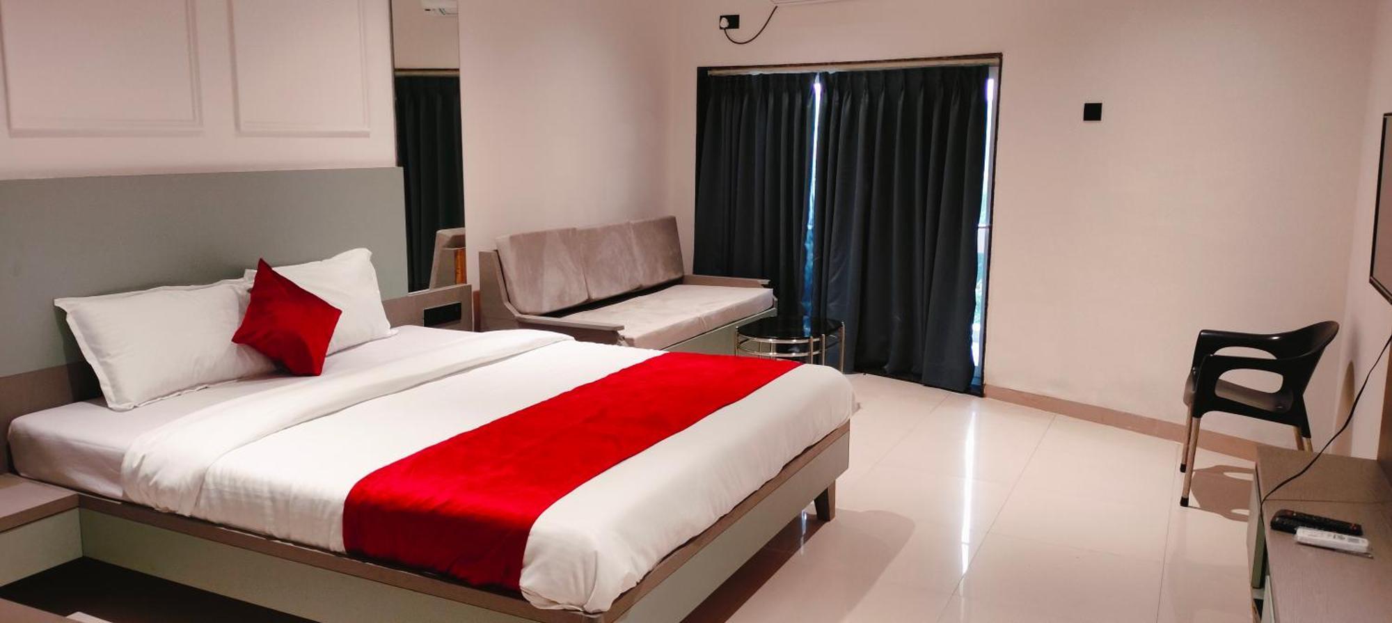 Golden Resort Igatpuri Extérieur photo