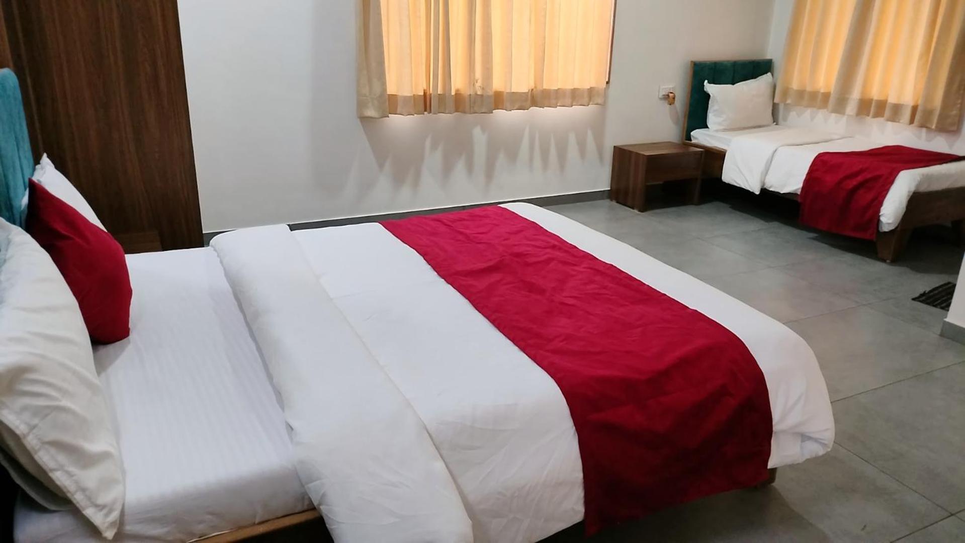 Golden Resort Igatpuri Extérieur photo