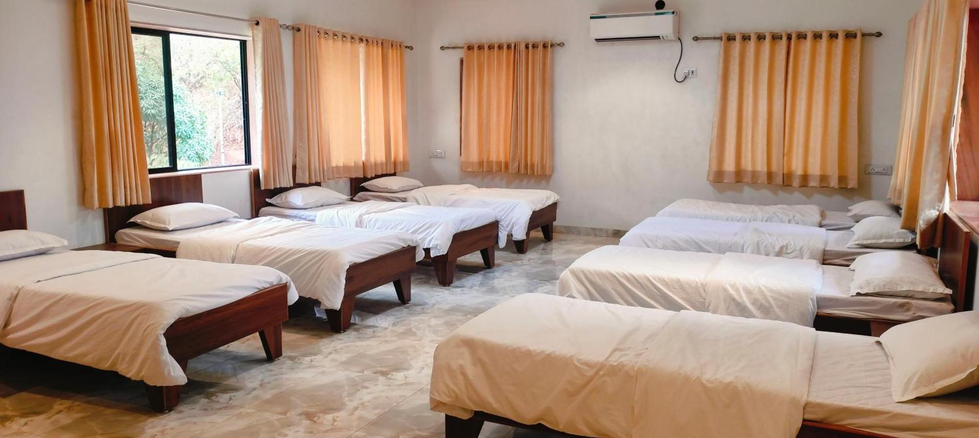 Golden Resort Igatpuri Extérieur photo